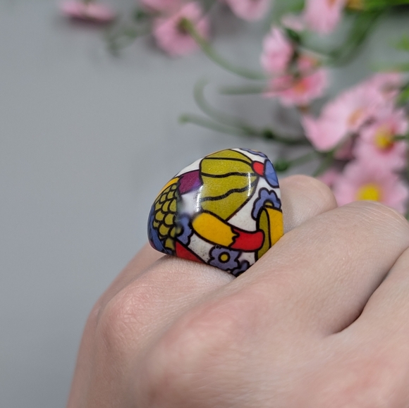 Colorful Abstract Mushroom Pattern Ring - Picture 2 of 5